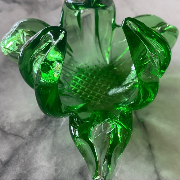 Vintage Mid-Century Emerald Green Glass - Picture 7 of 8